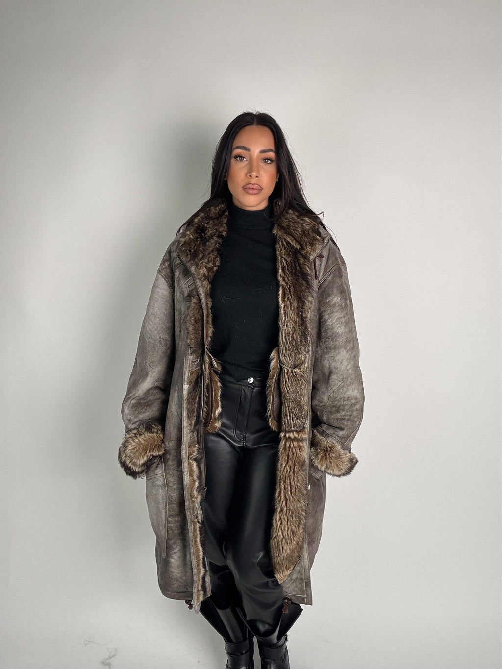 Shearling coat e marmotta N199