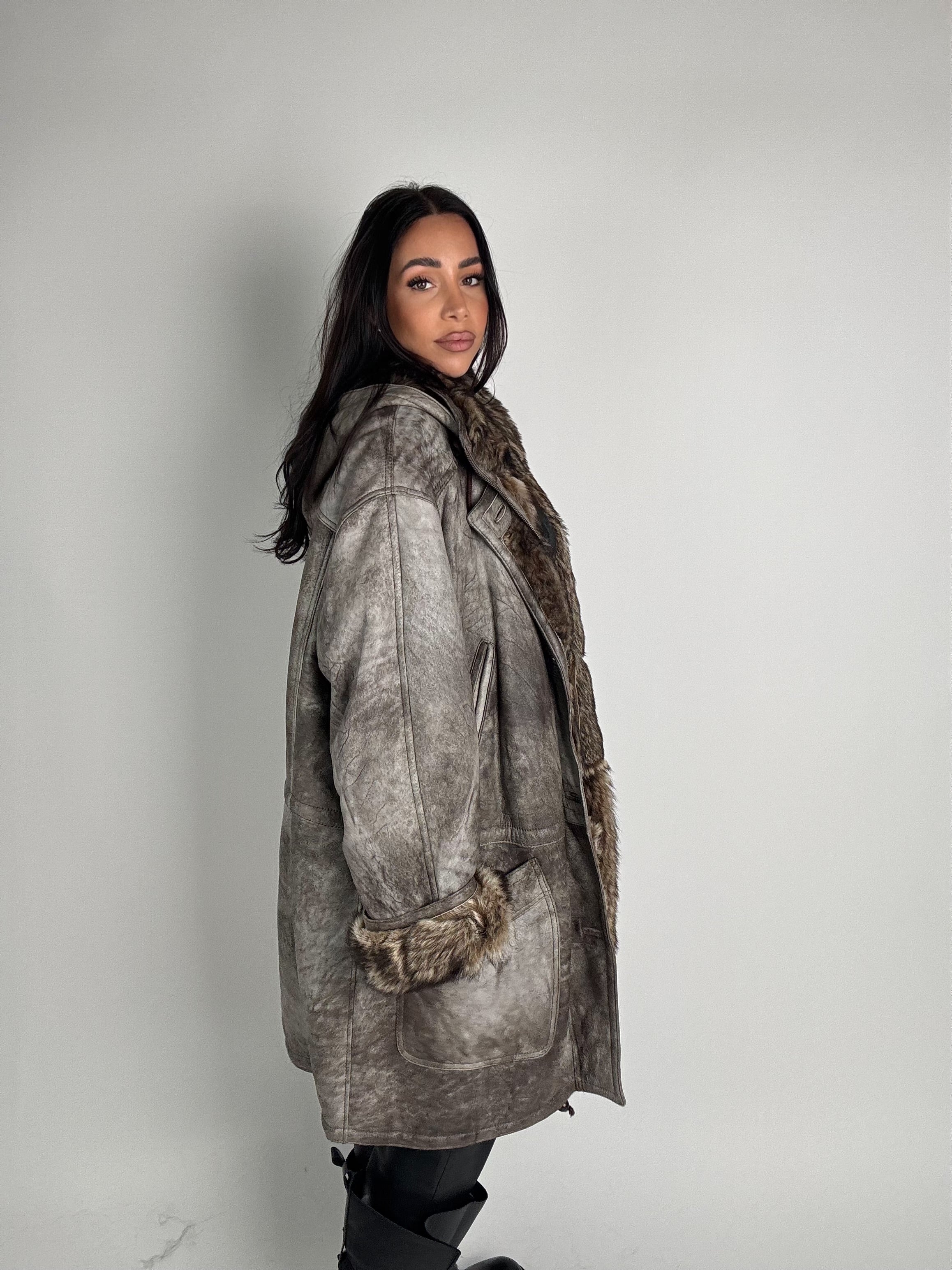 Shearling coat e marmotta N199