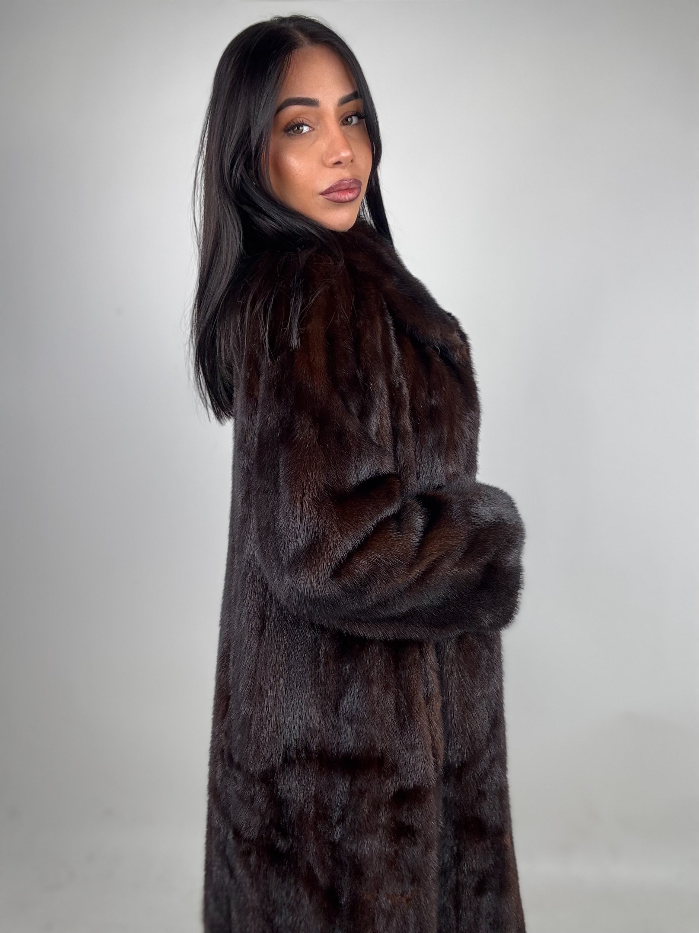 Cappotto in visone N596