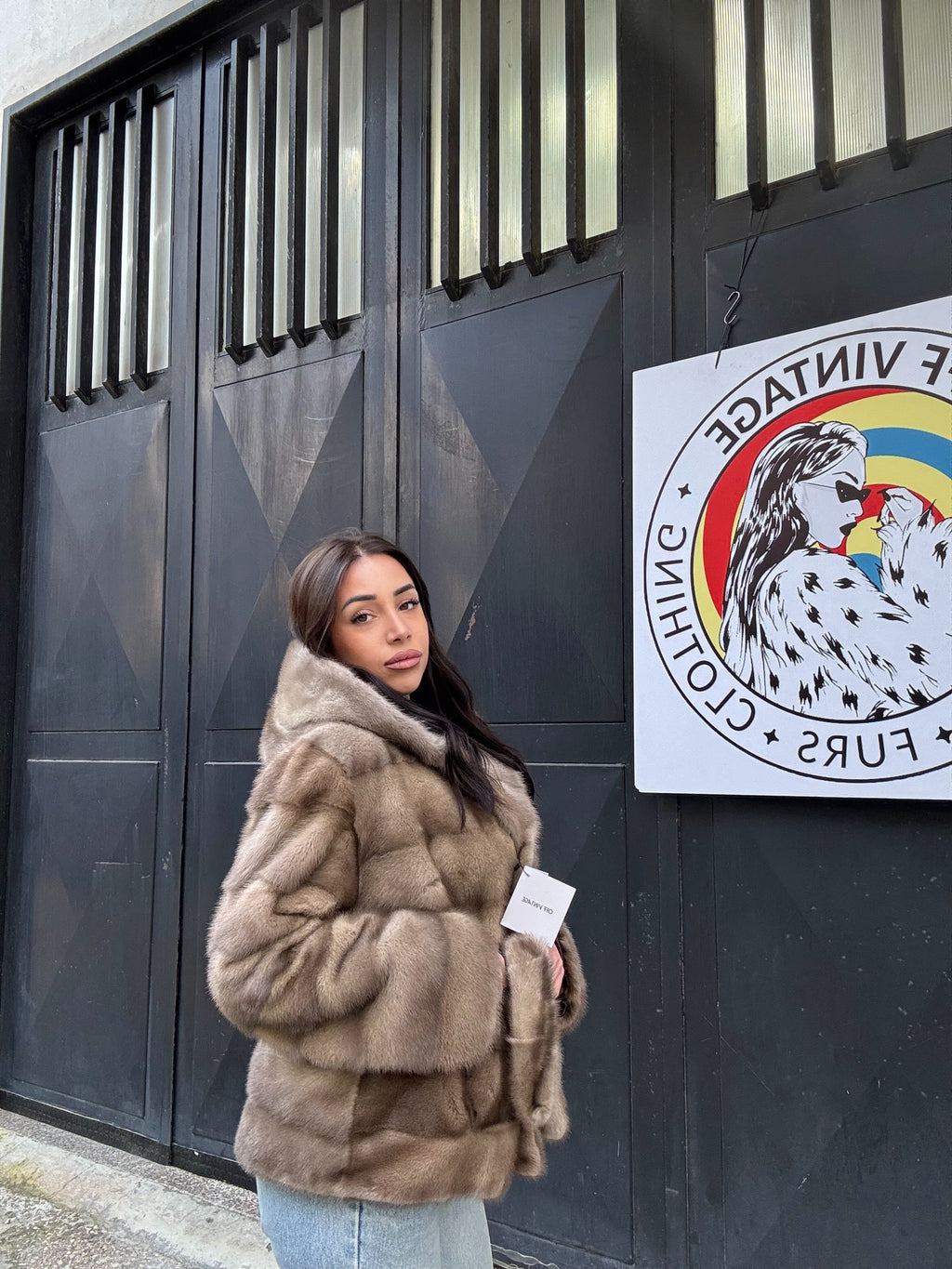 Giacca in visone cintura e cappuccio