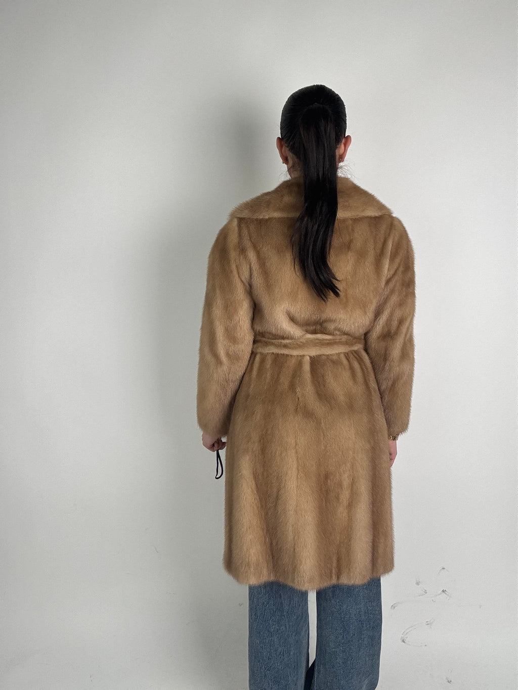 Cappotto in visone N484
