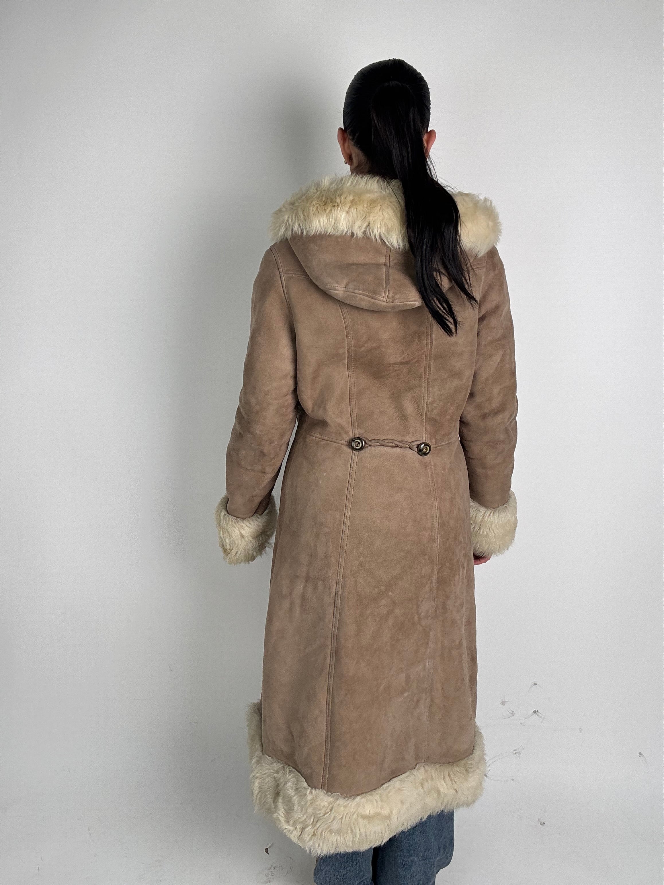 Shearling coat N206