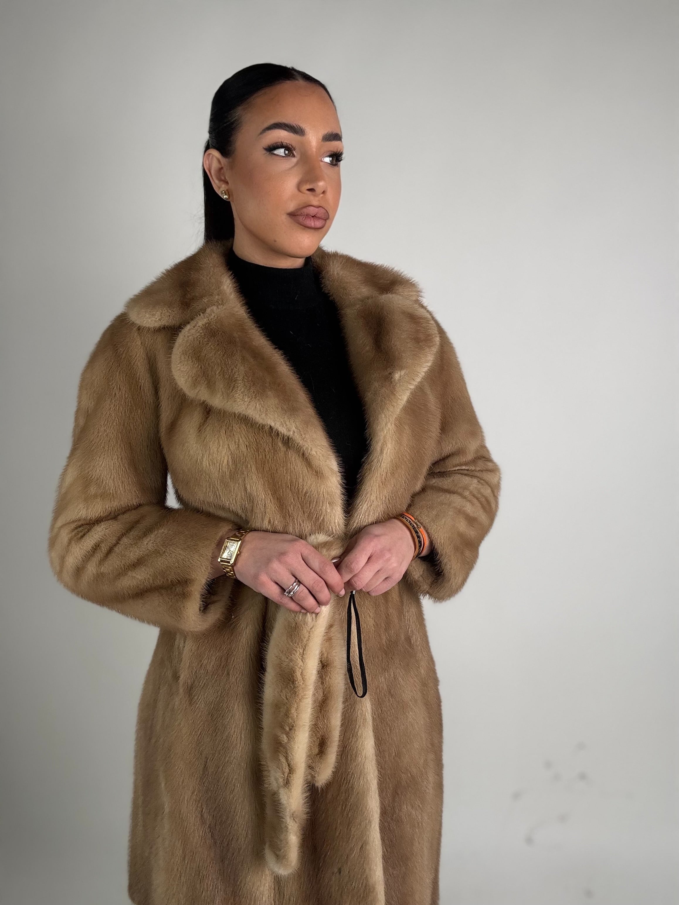 Cappotto in visone N484