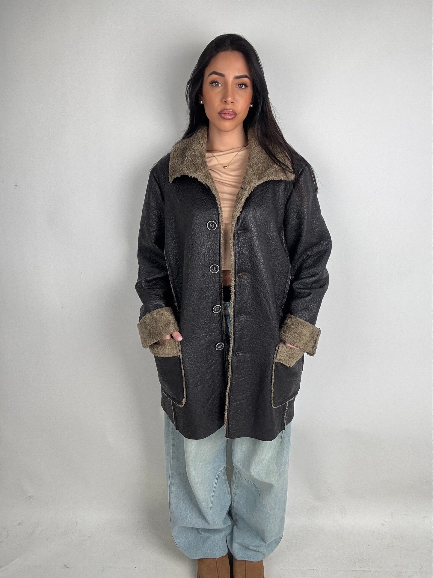 Shearling coat N220