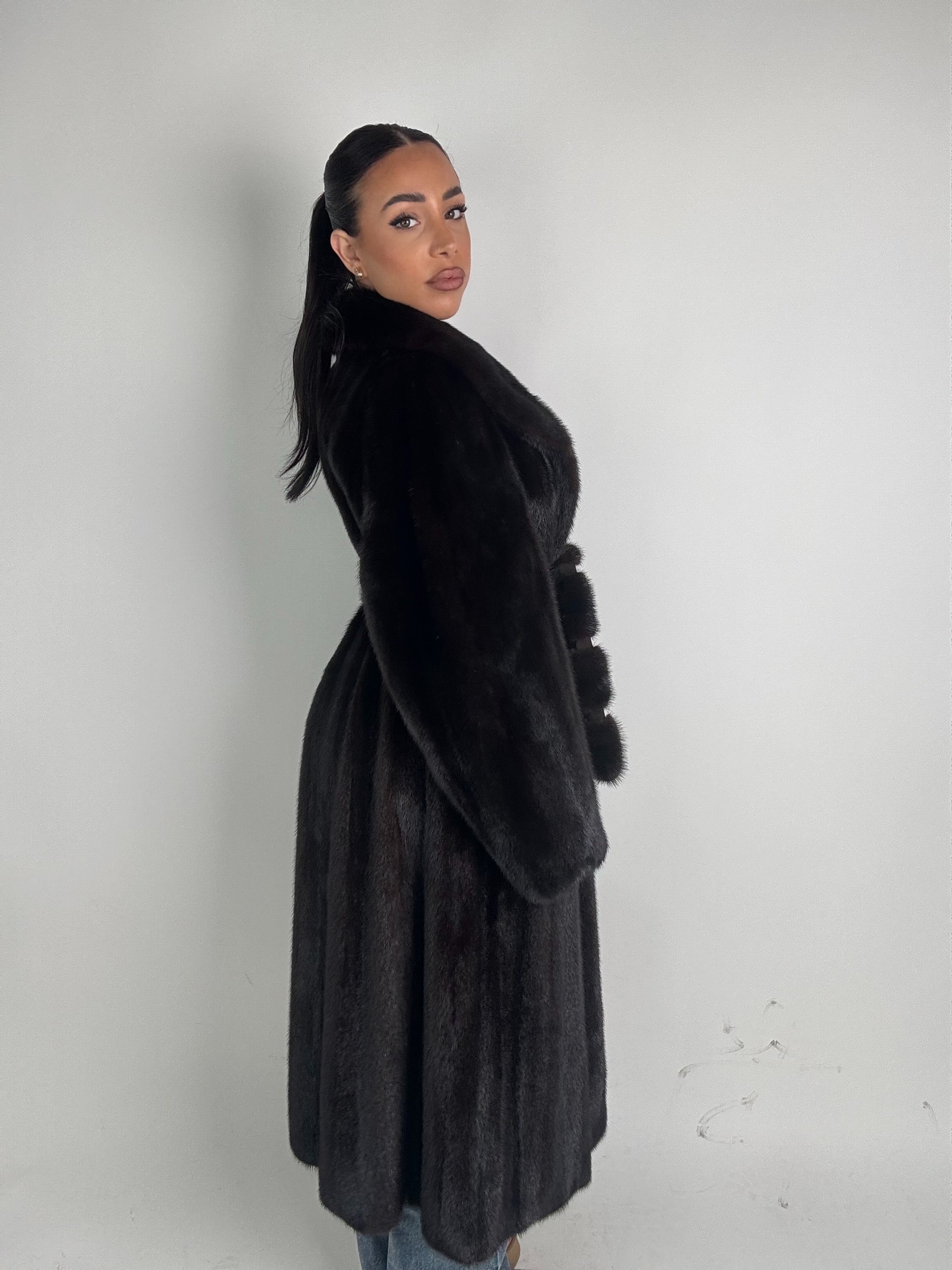 Cappotto in visone N485
