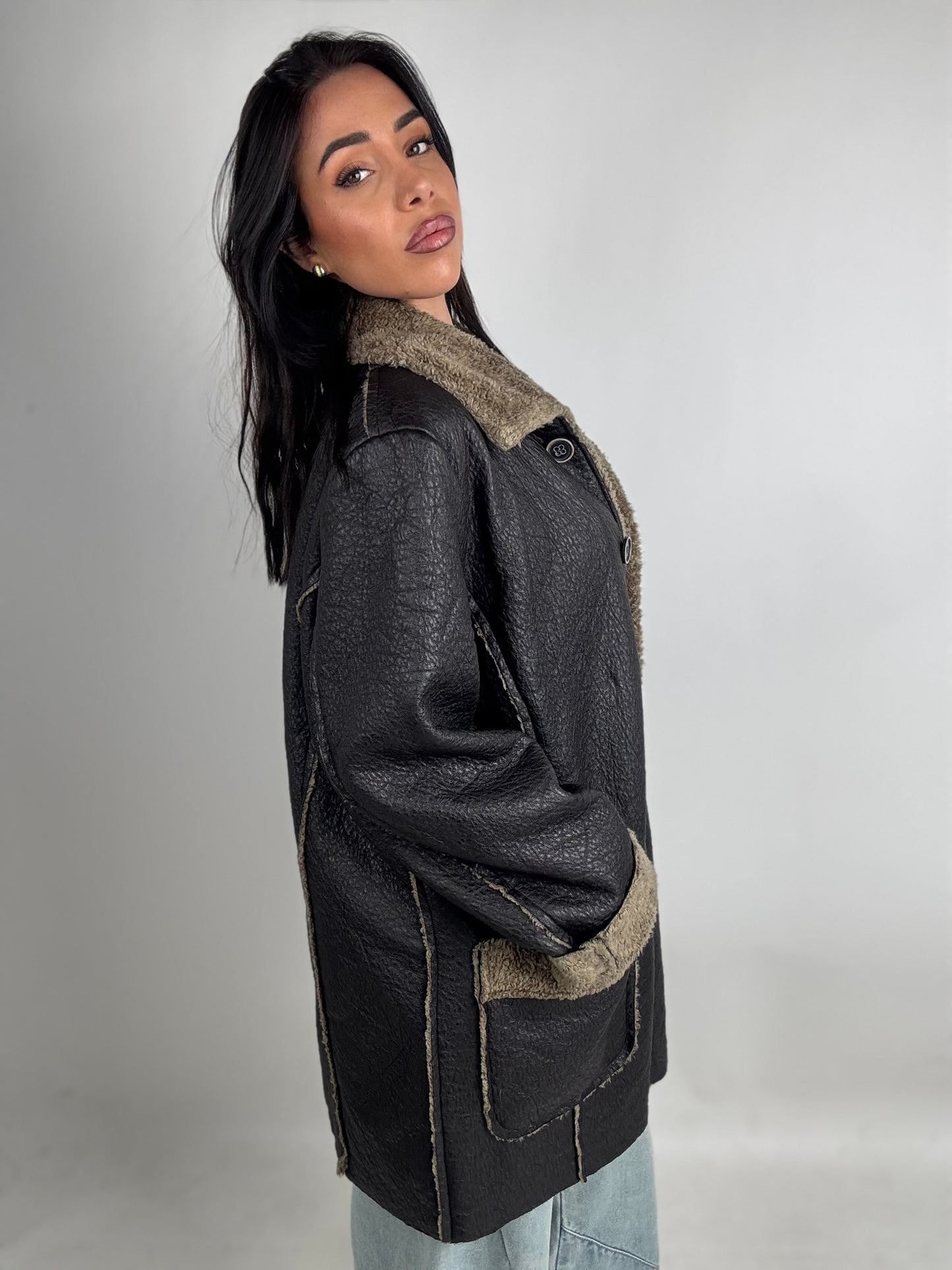 Shearling coat N220