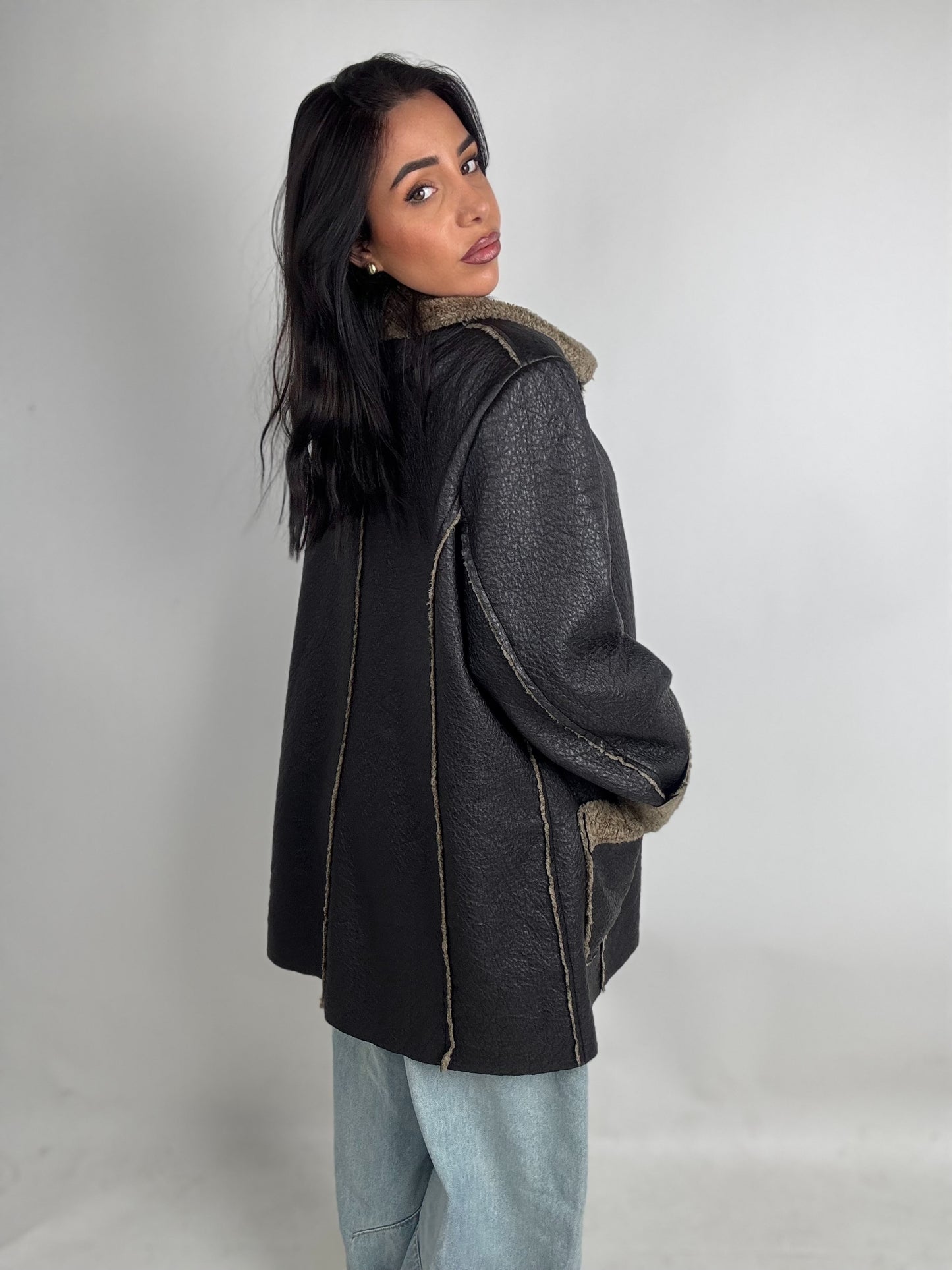 Shearling coat N220