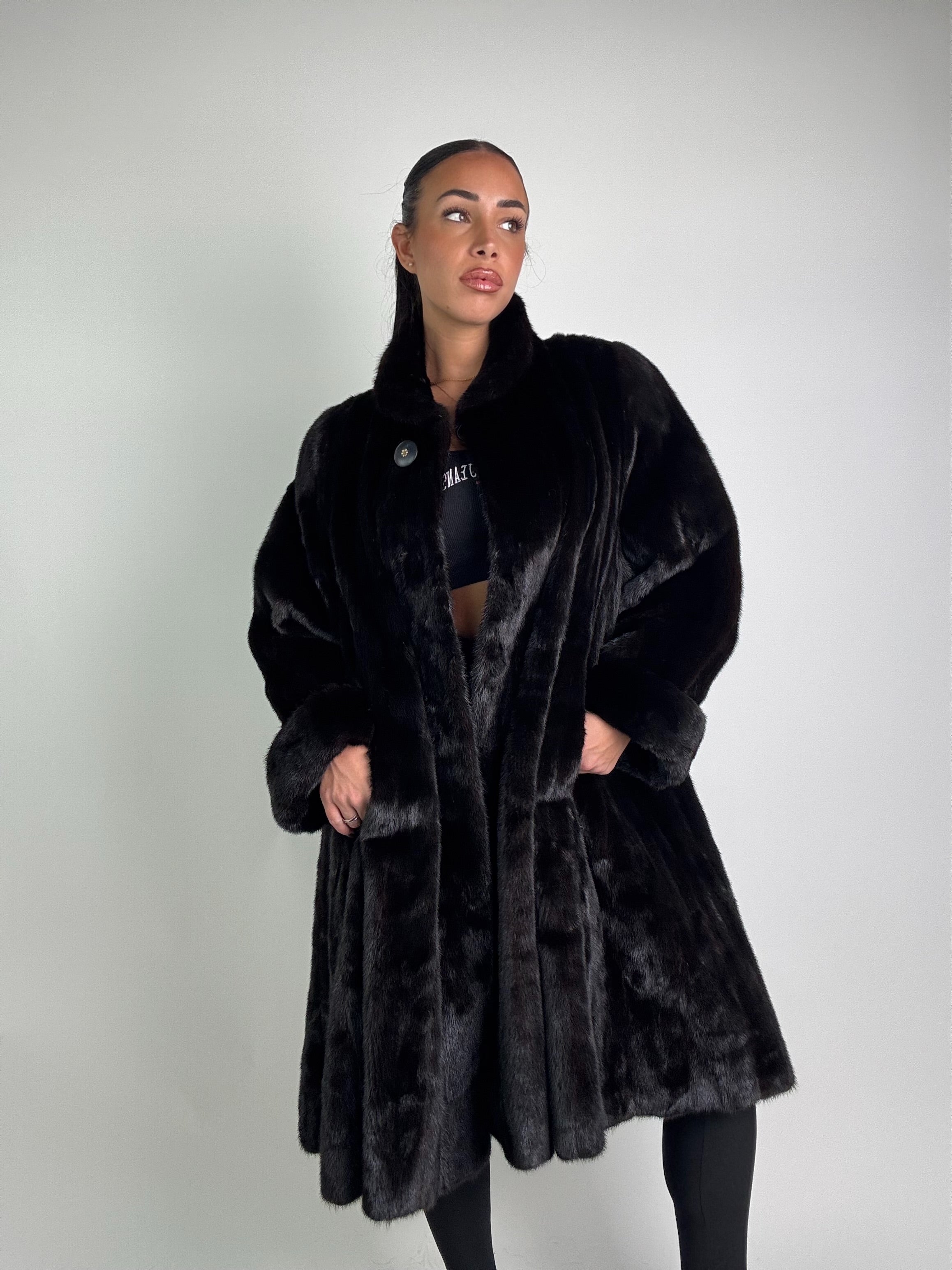 Cappotto in visone N368