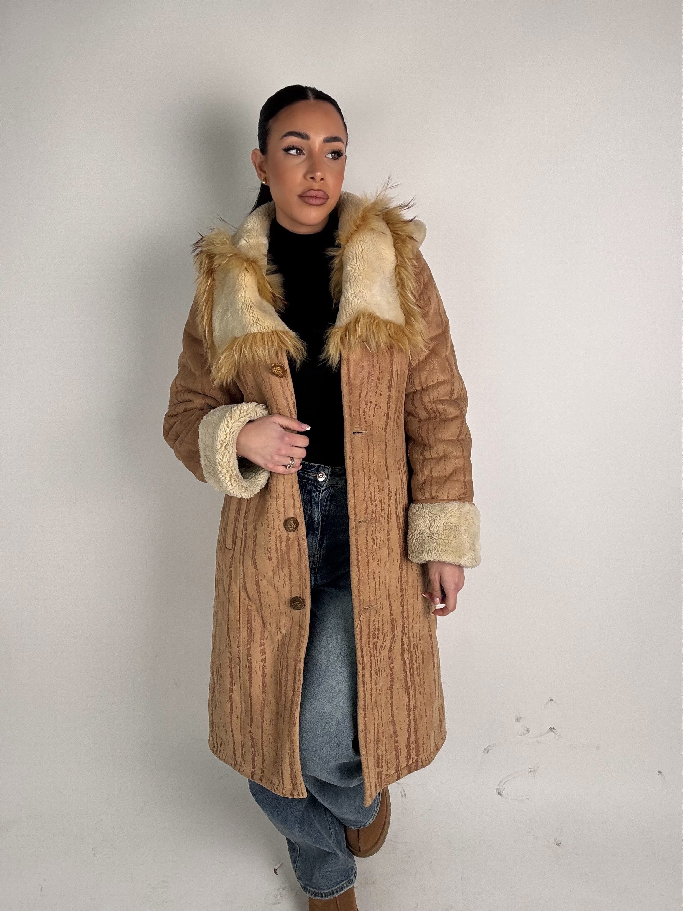 Shearling coat N207