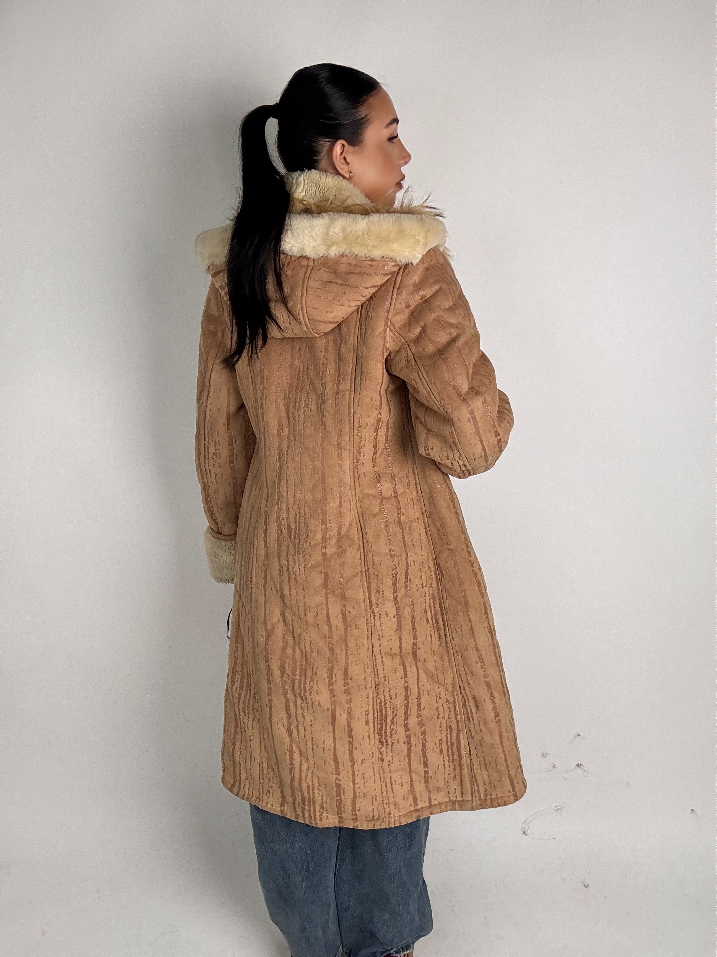 Shearling coat N207