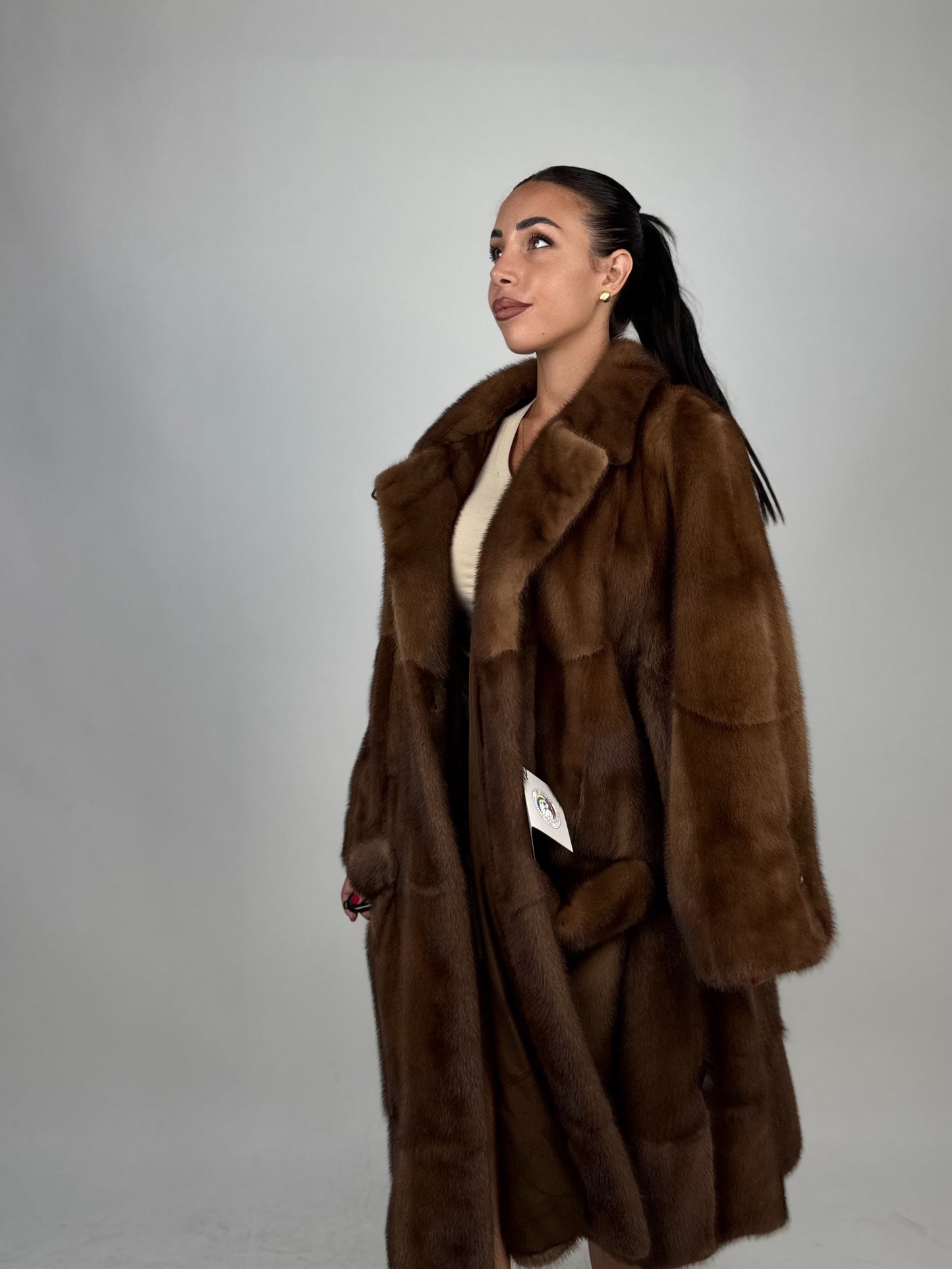 Cappotto in visone N680