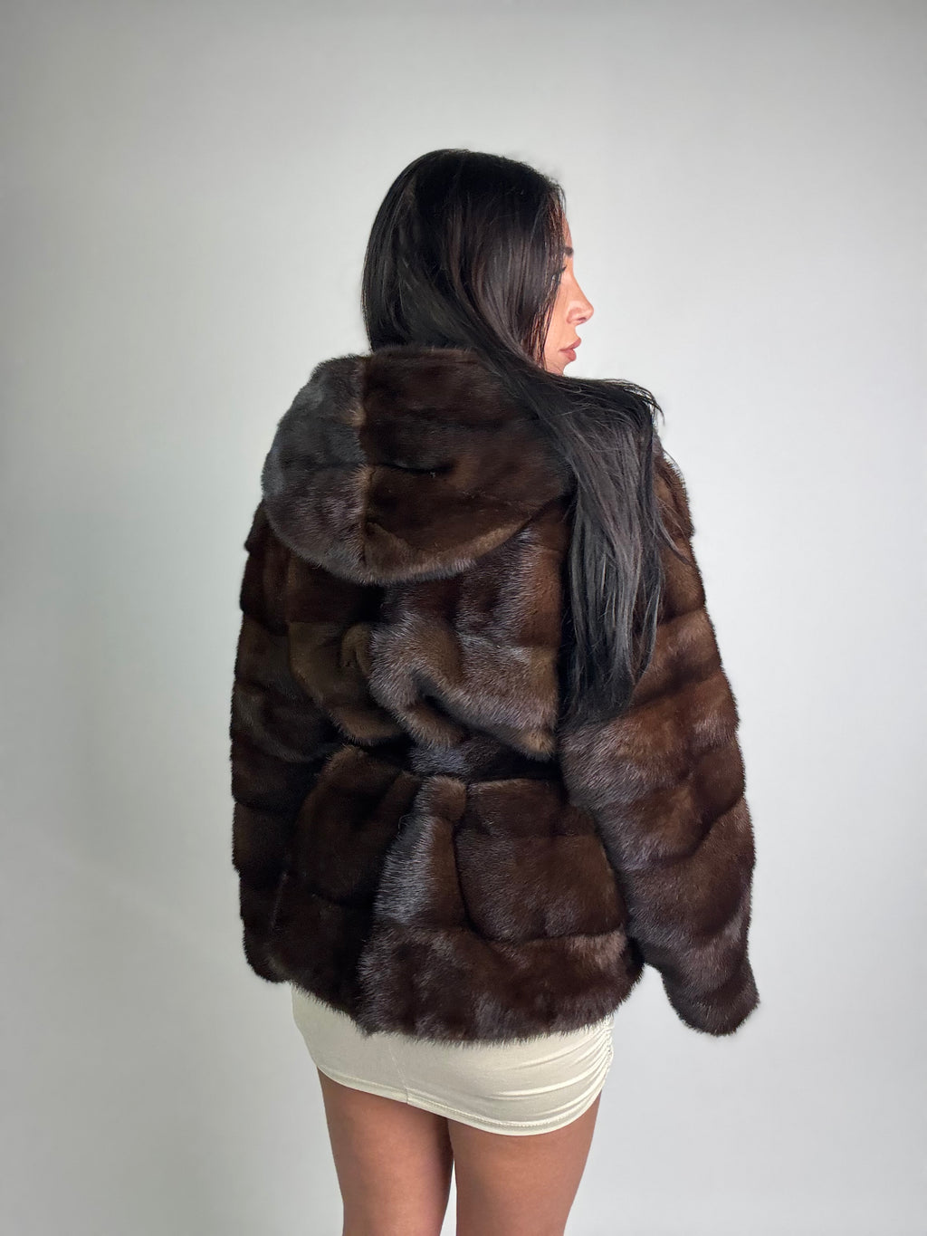 Giacca in visone cintura e cappuccio N108