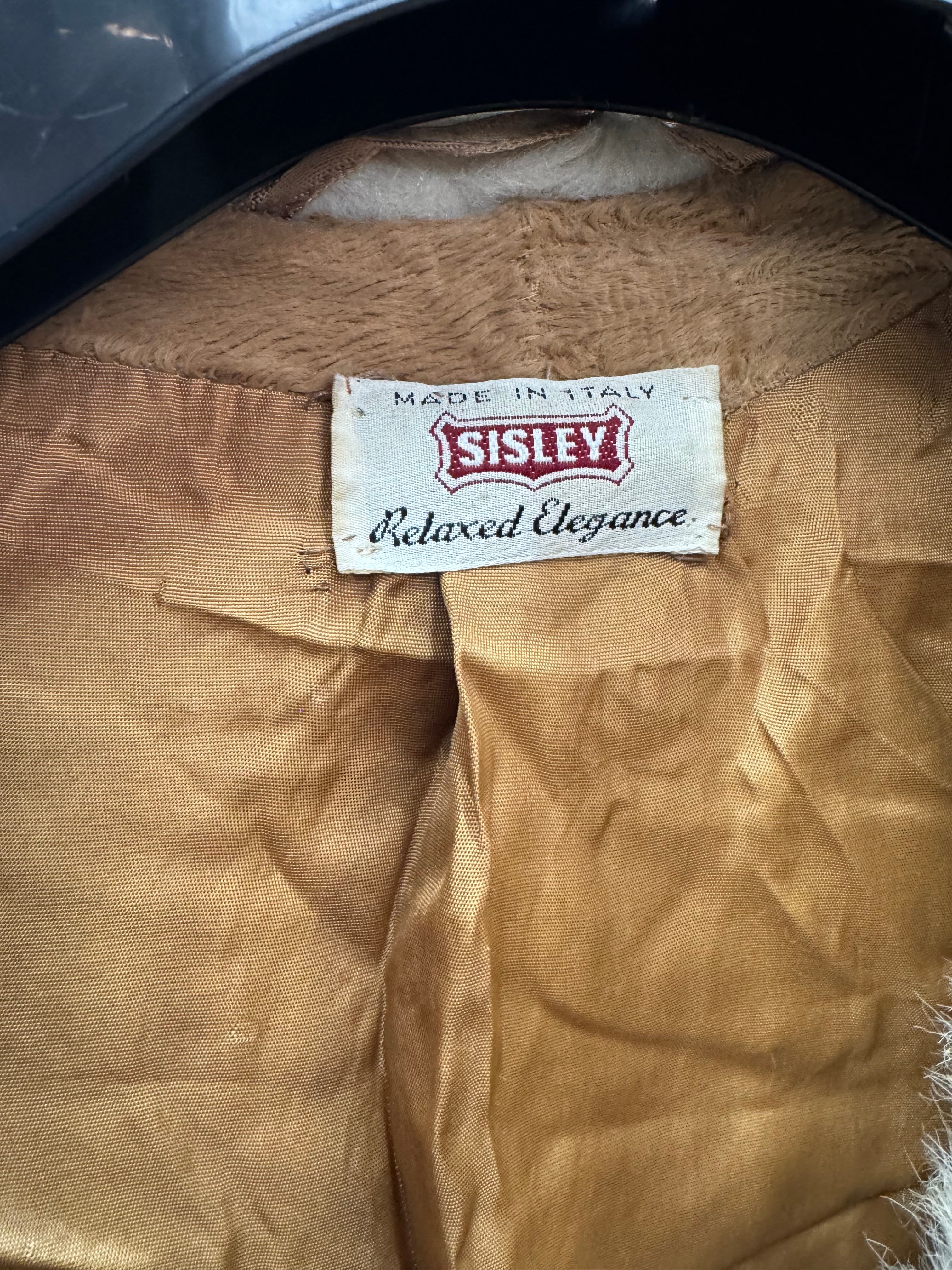 Sheepskin and fox Sisley