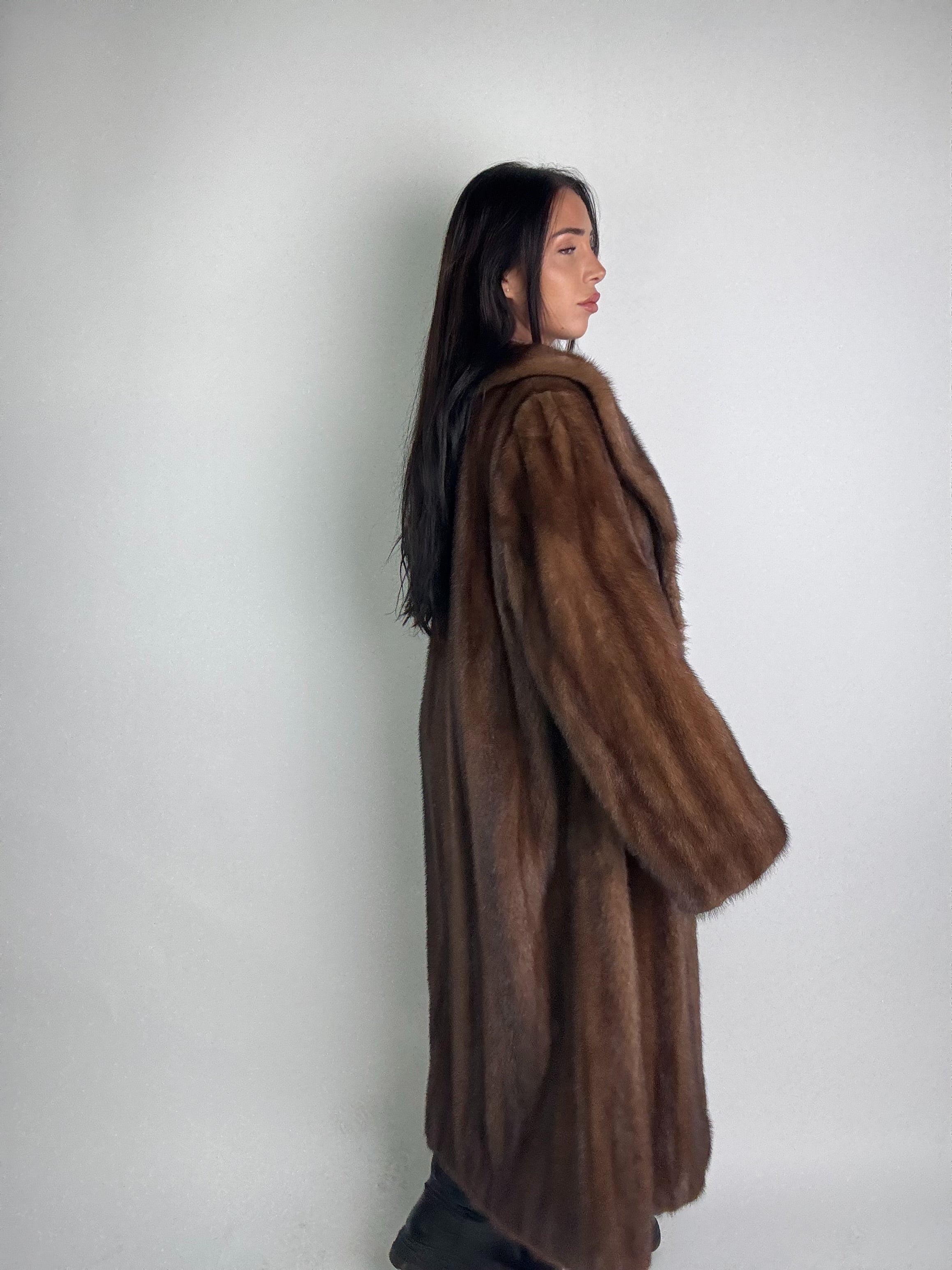 Cappotto in visone N371