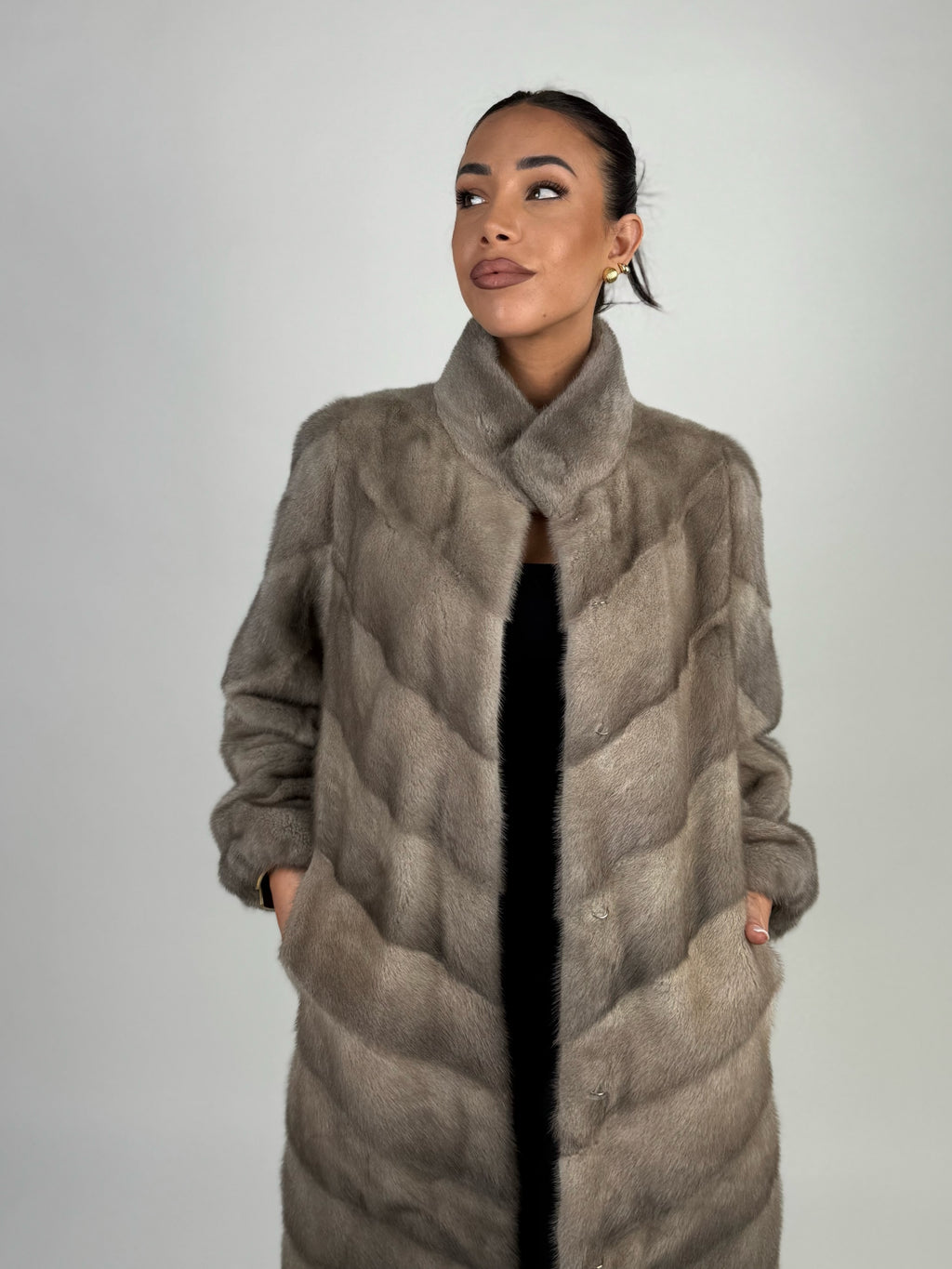 Cappotto in visone N655