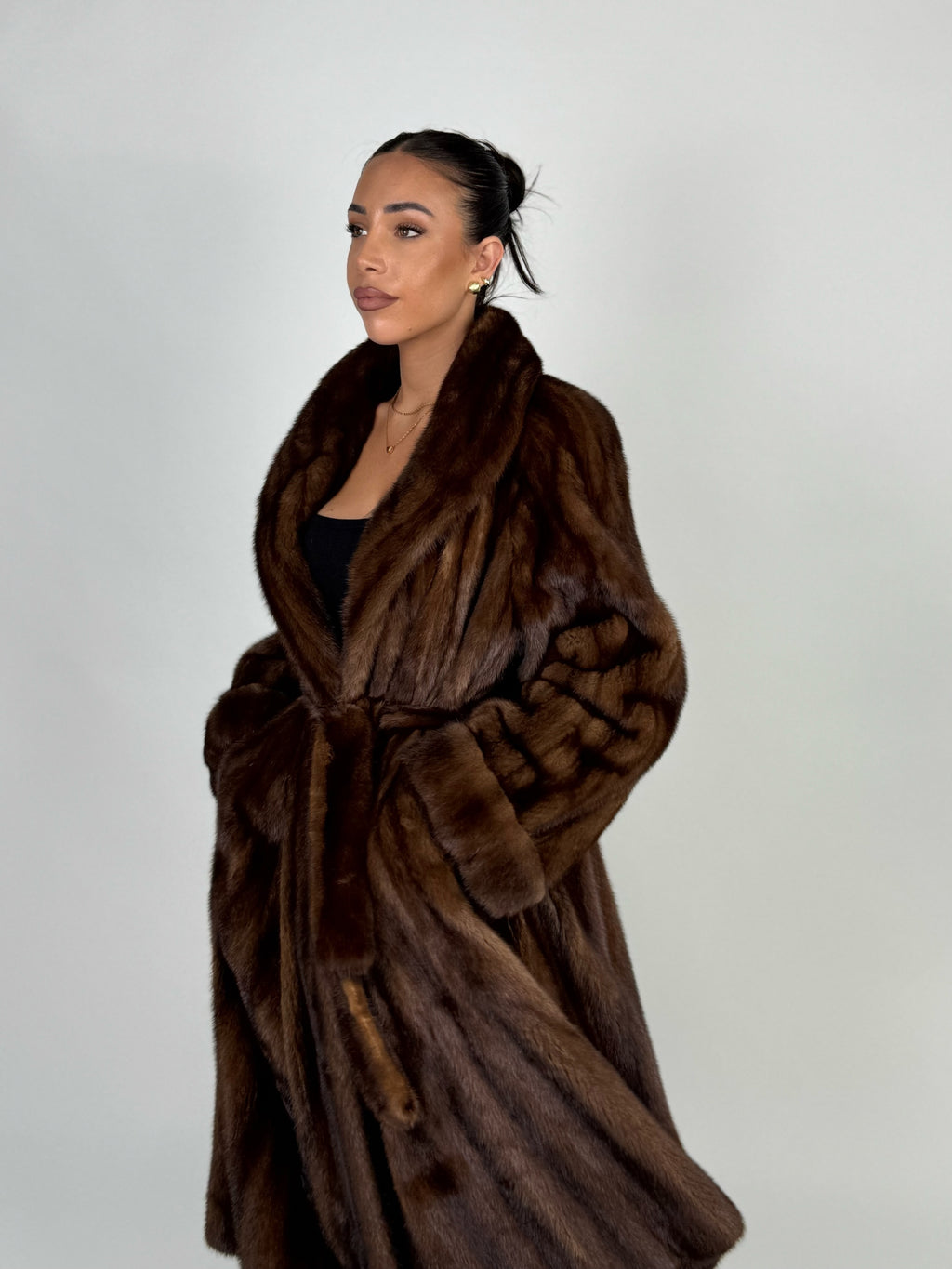 Cappotto in visone N656