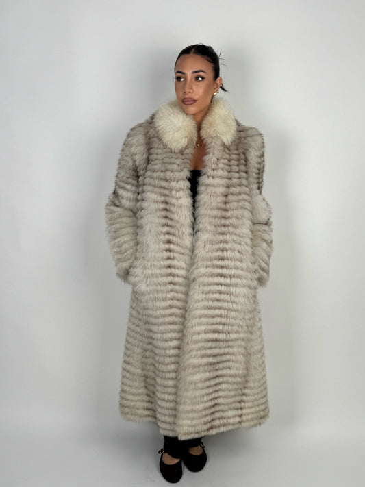 Cappotto in volpe della groenlandia N656