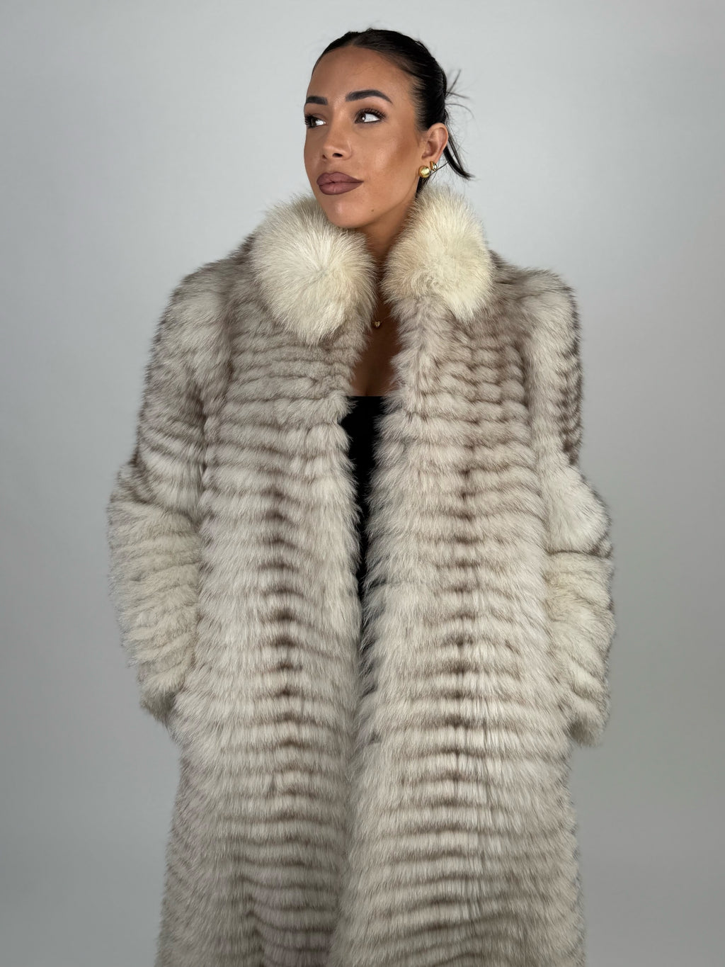 Cappotto in volpe della groenlandia N656