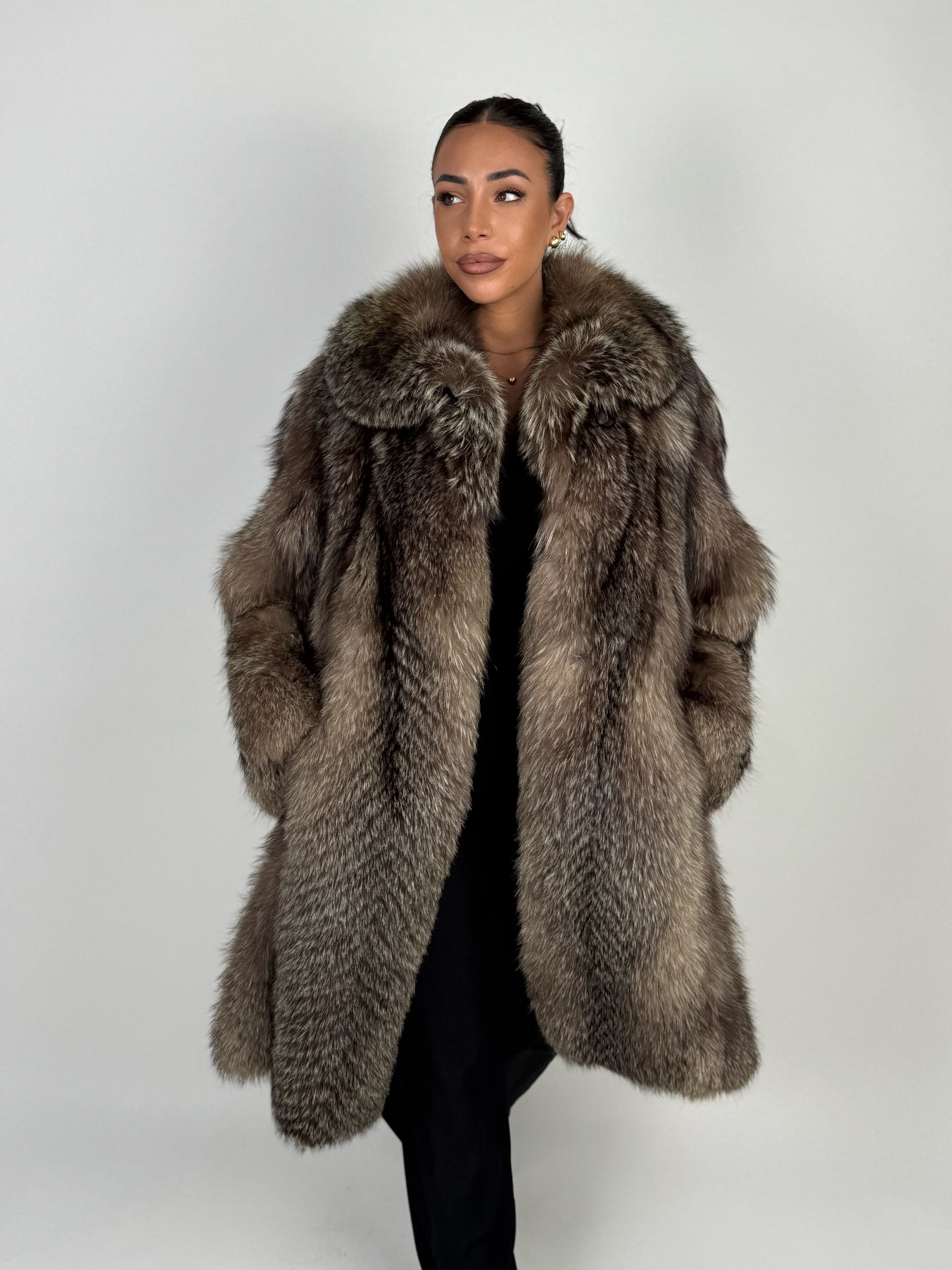 Cappotto in volpe argentata N658
