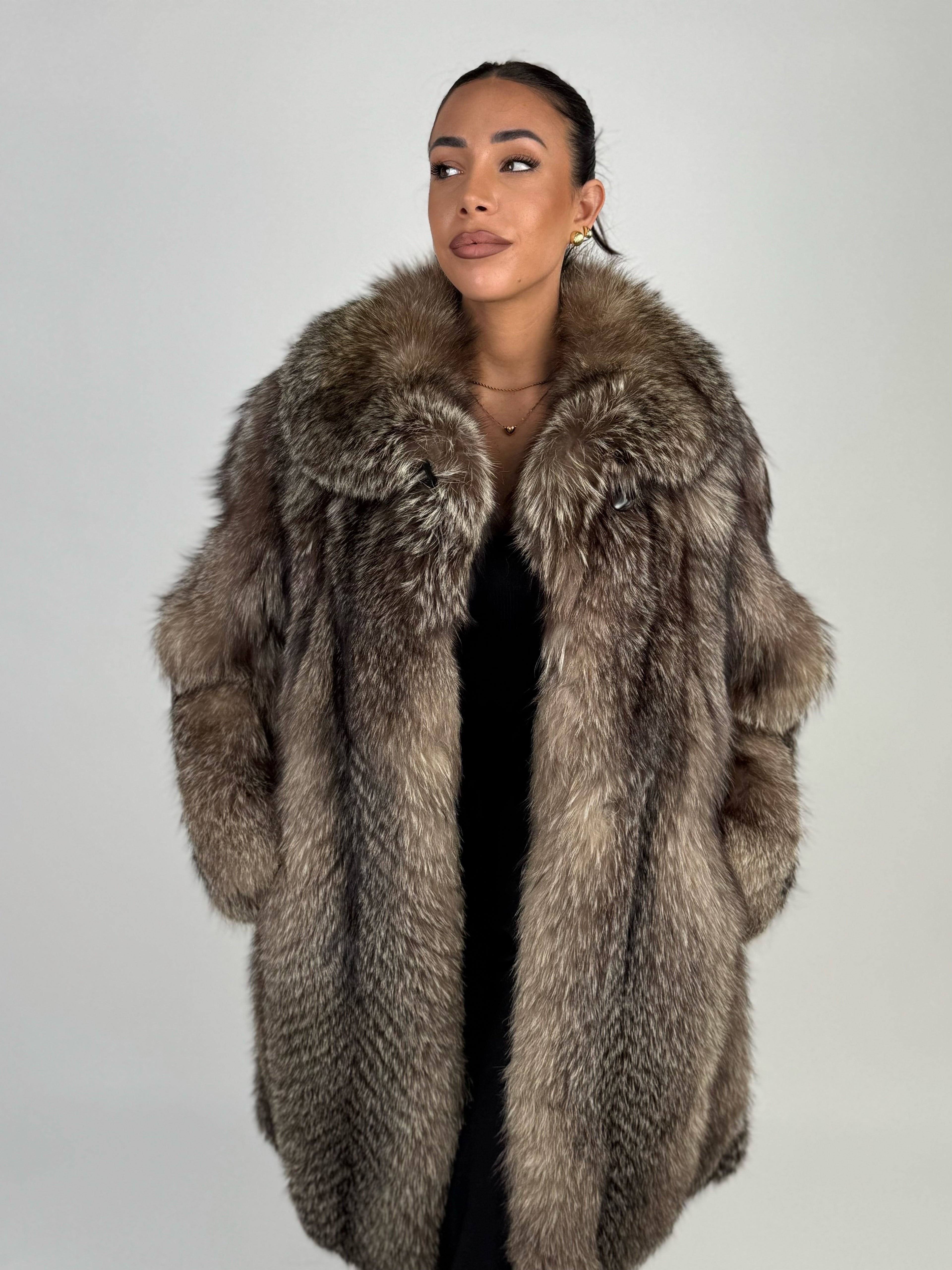 Cappotto in volpe argentata N658
