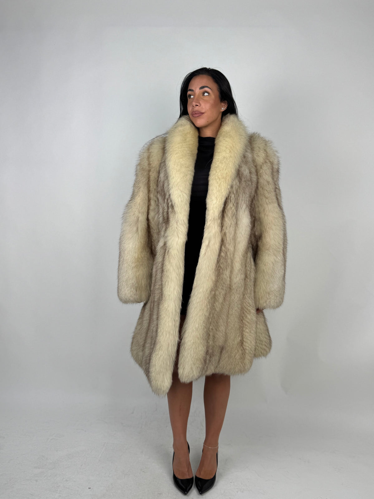Cappotto in volpe della groenlandia N771