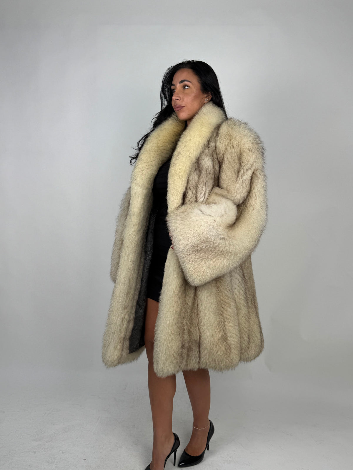 Cappotto in volpe della groenlandia N771