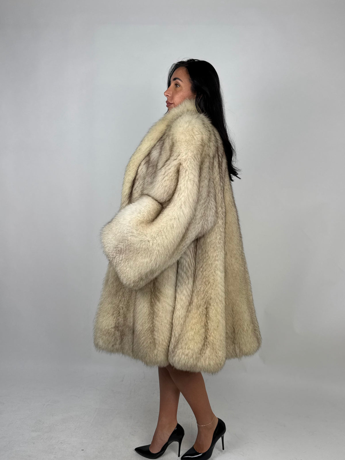 Cappotto in volpe della groenlandia N771