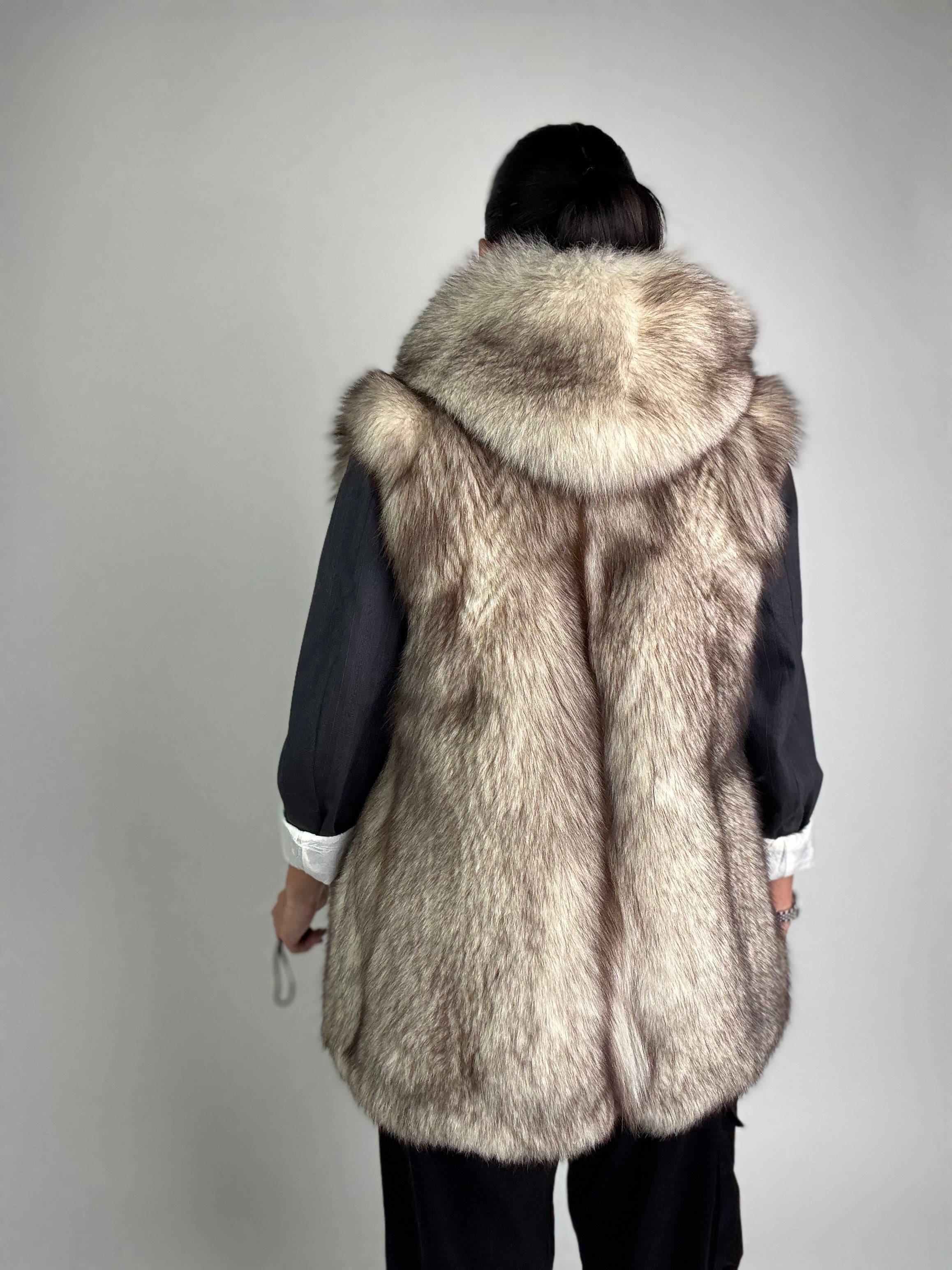 Smanicato in volpe della groenlandia N936