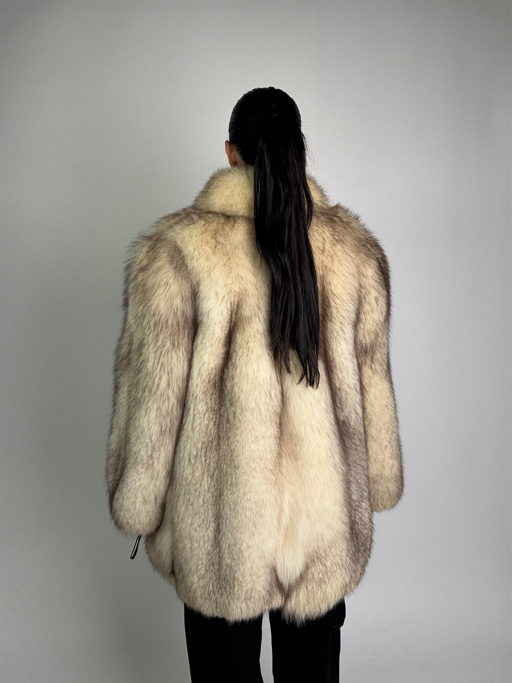 Giacca in volpe della groenlandia N937