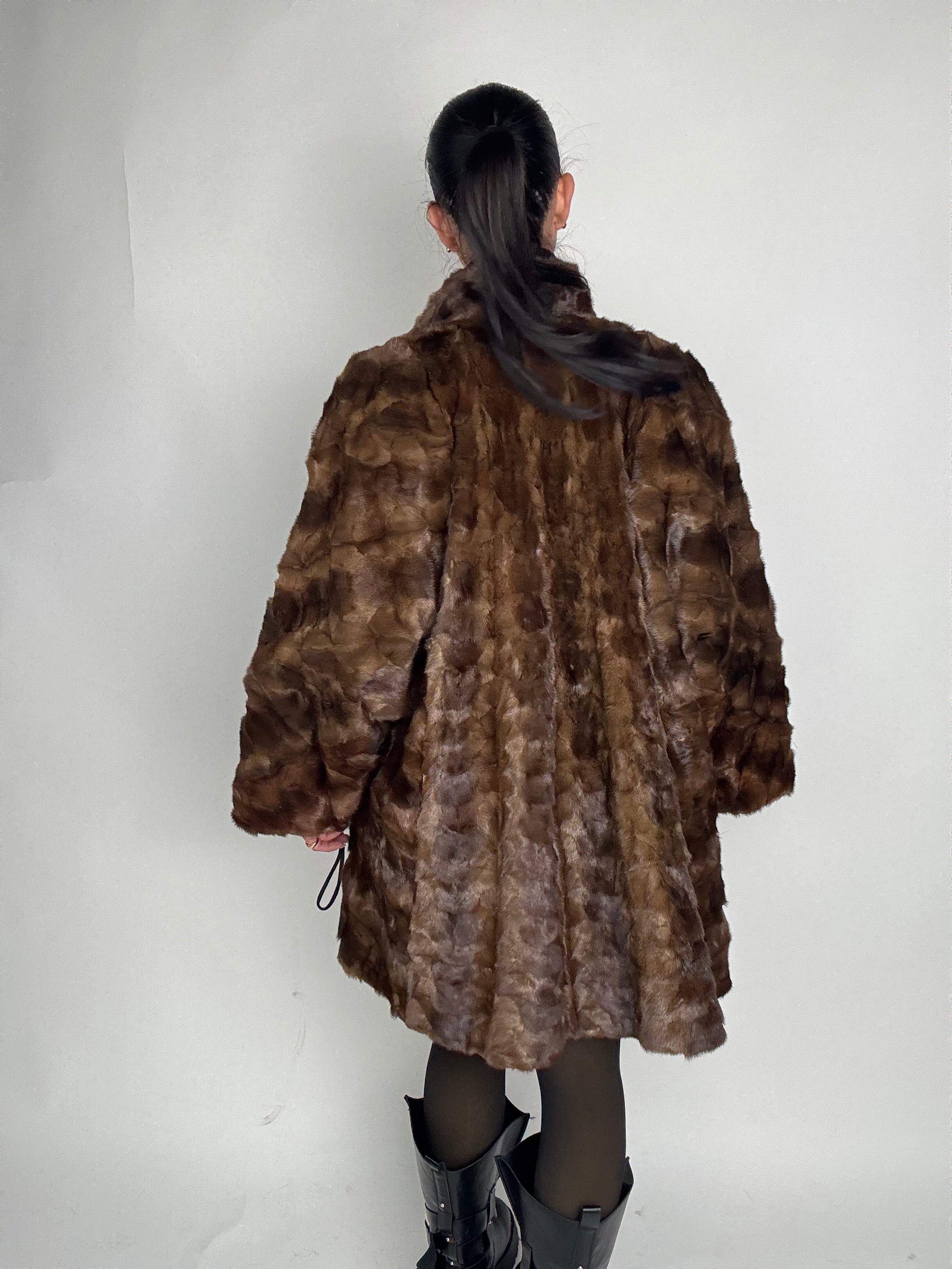 Cappotto in visone N424