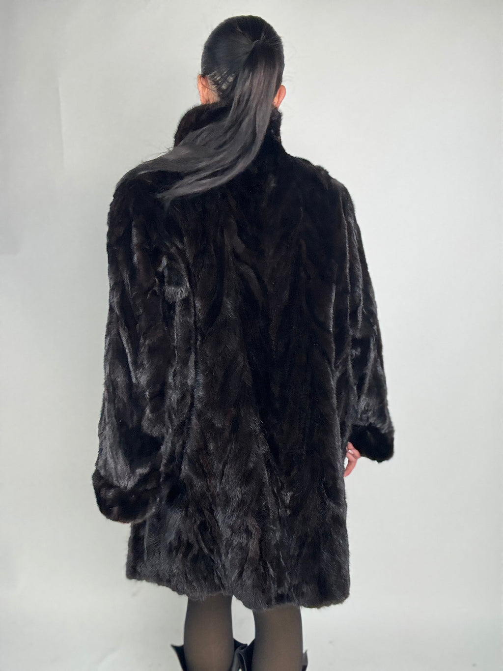 Cappotto in visone N425