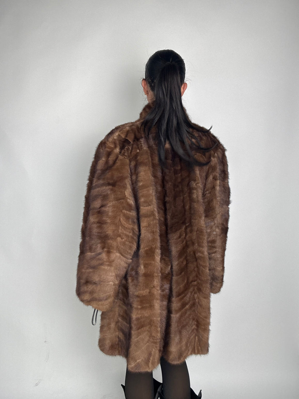 Cappotto in visone N426