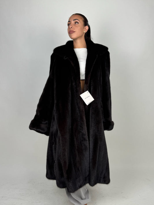Cappotto in visone N682