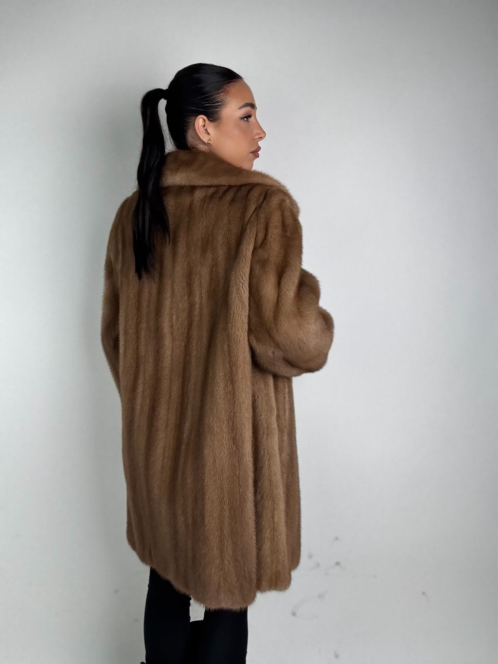 Cappotto in visone N488