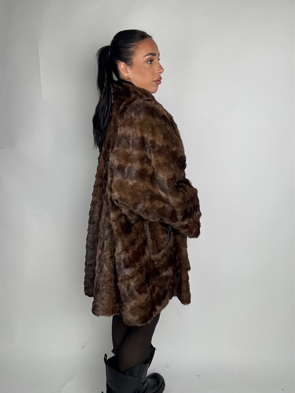 Cappotto in visone N424