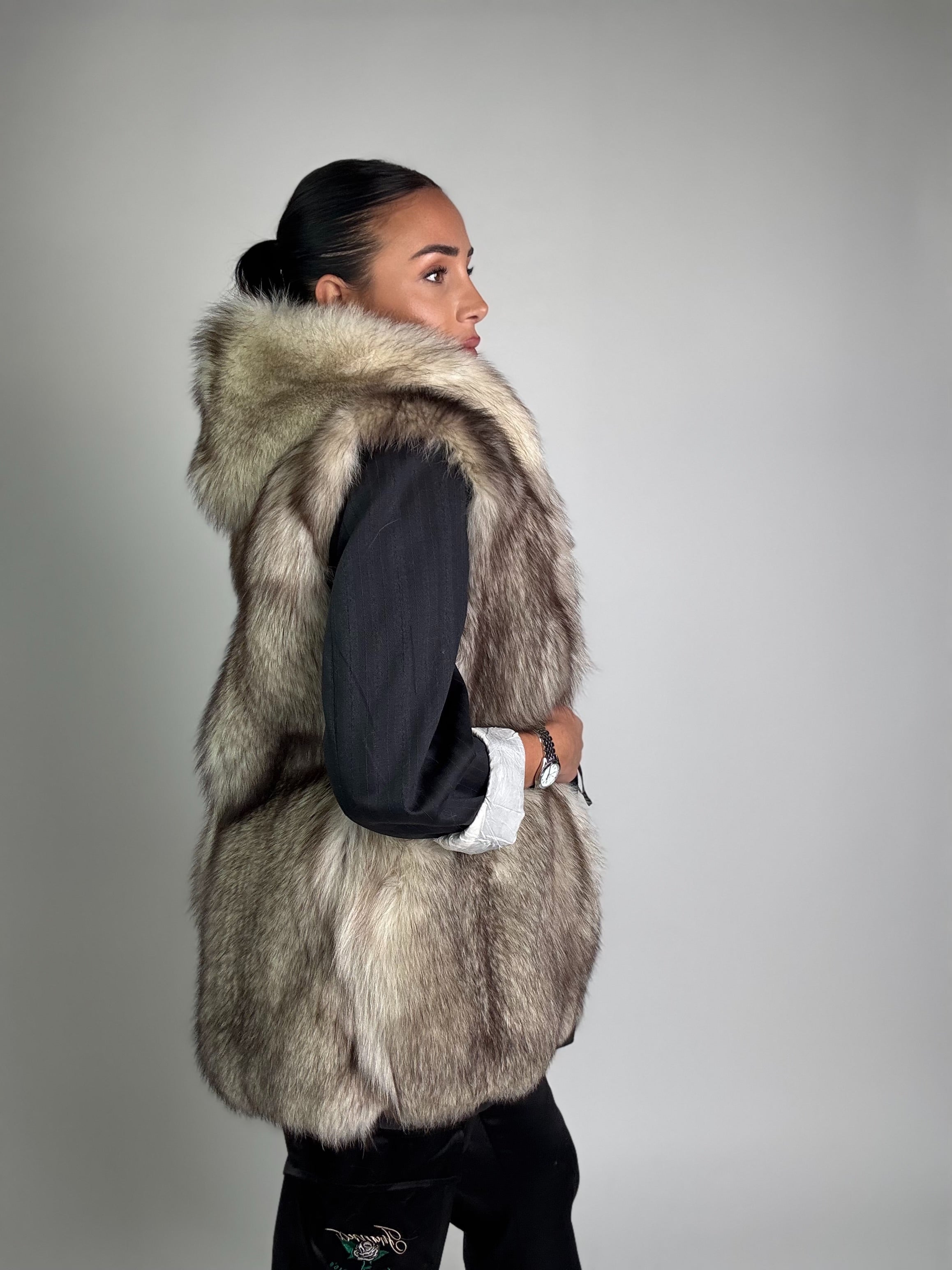 Smanicato in volpe della groenlandia N936