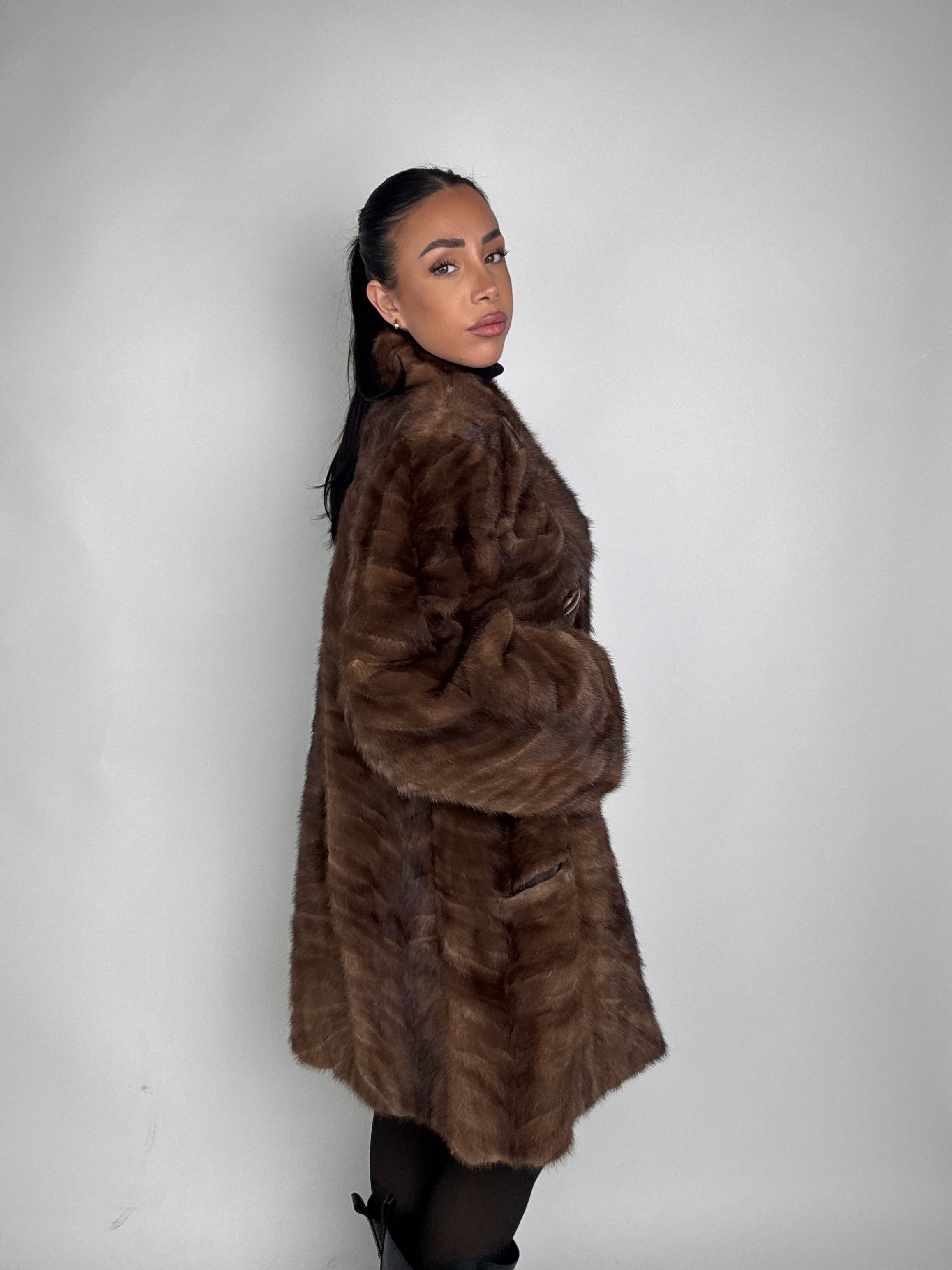 Cappotto in visone N426