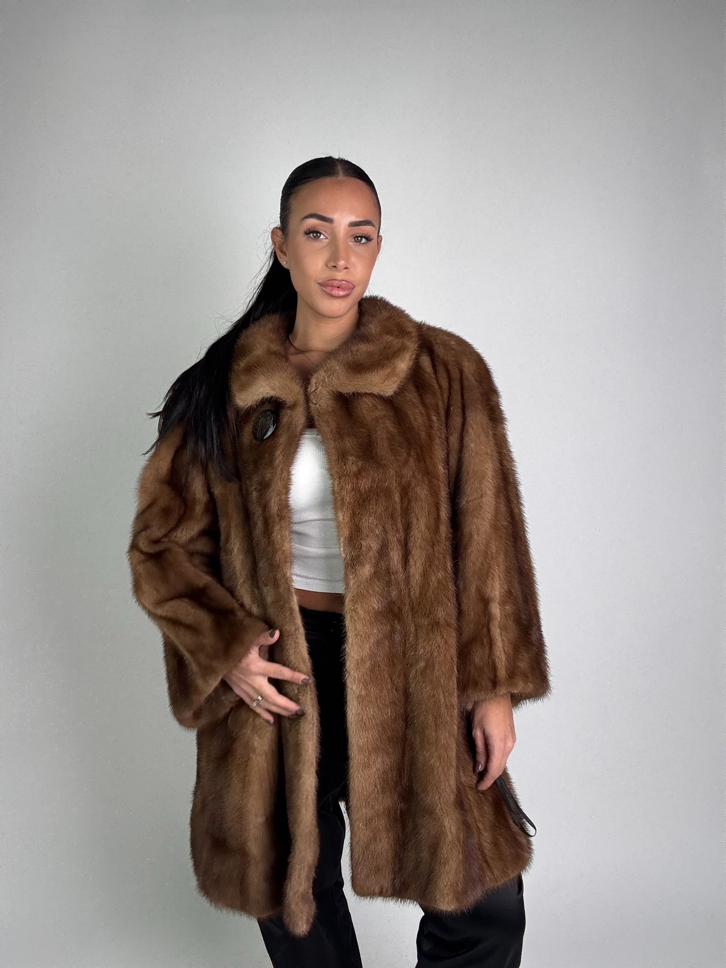 Cappotto in visone N372