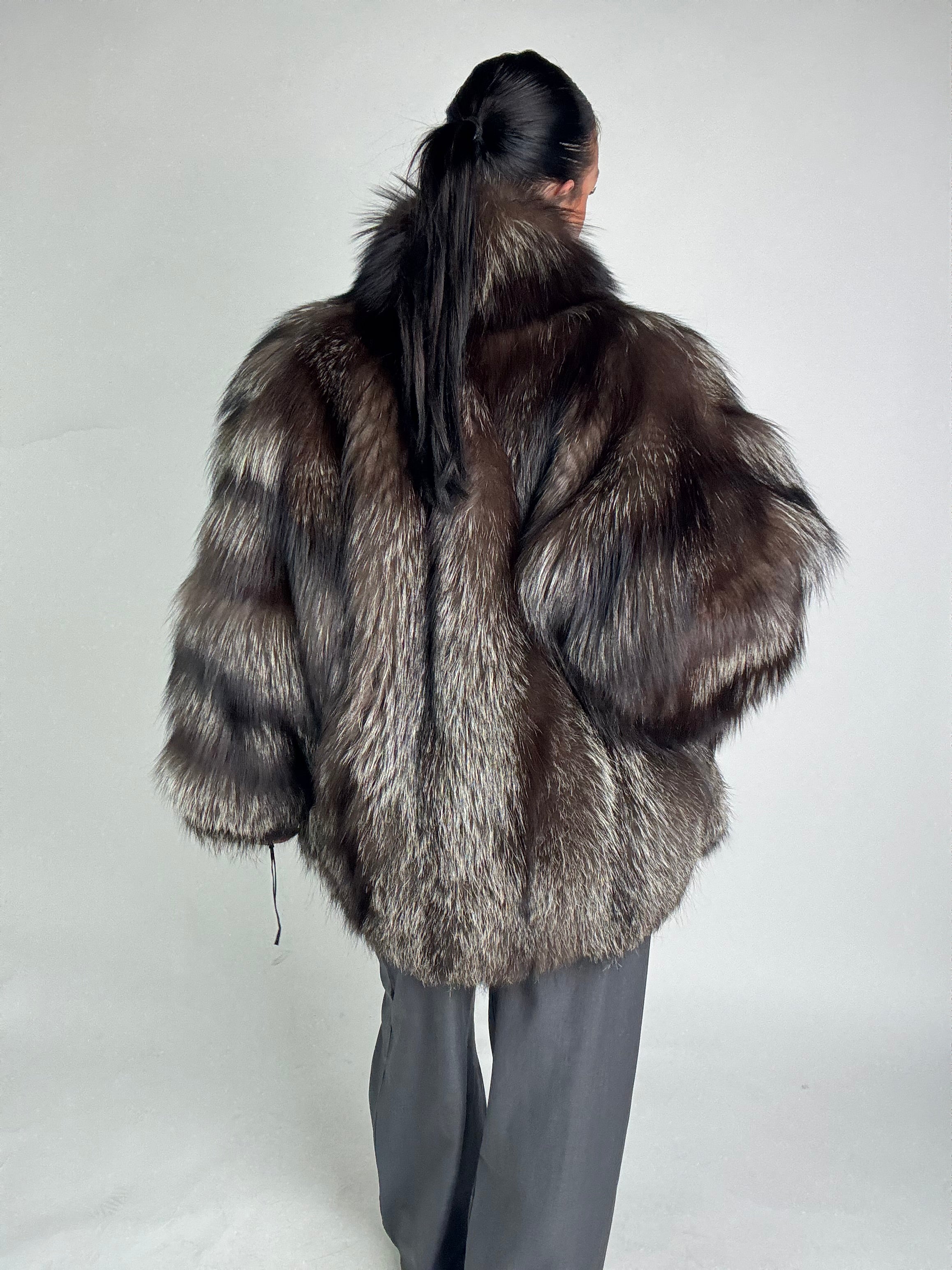 Giacca in volpe argentata N136