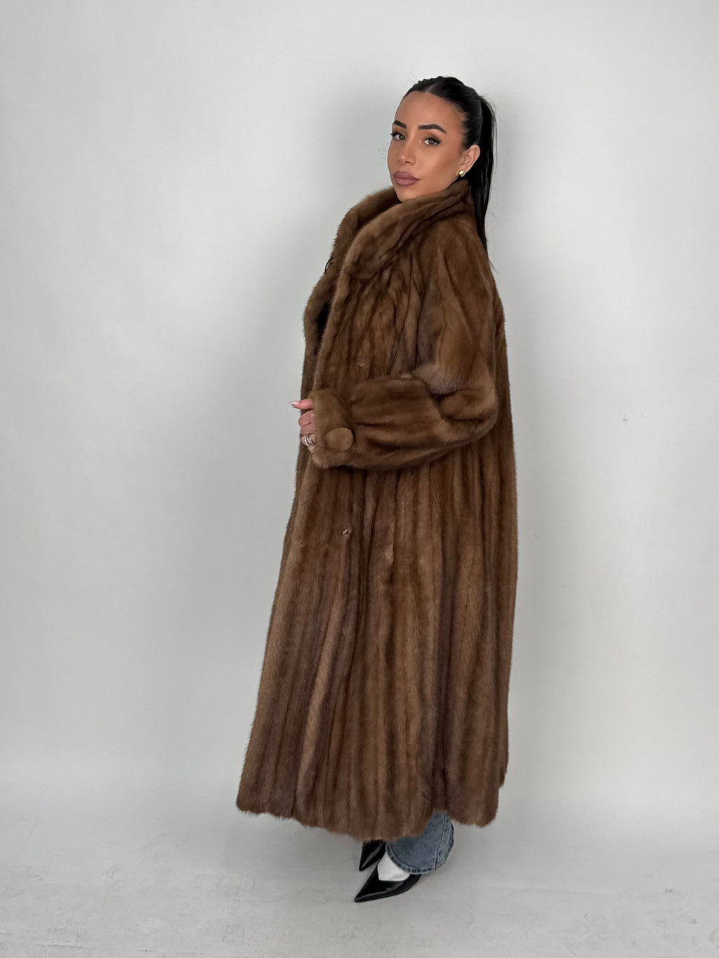 Cappotto in visone N599