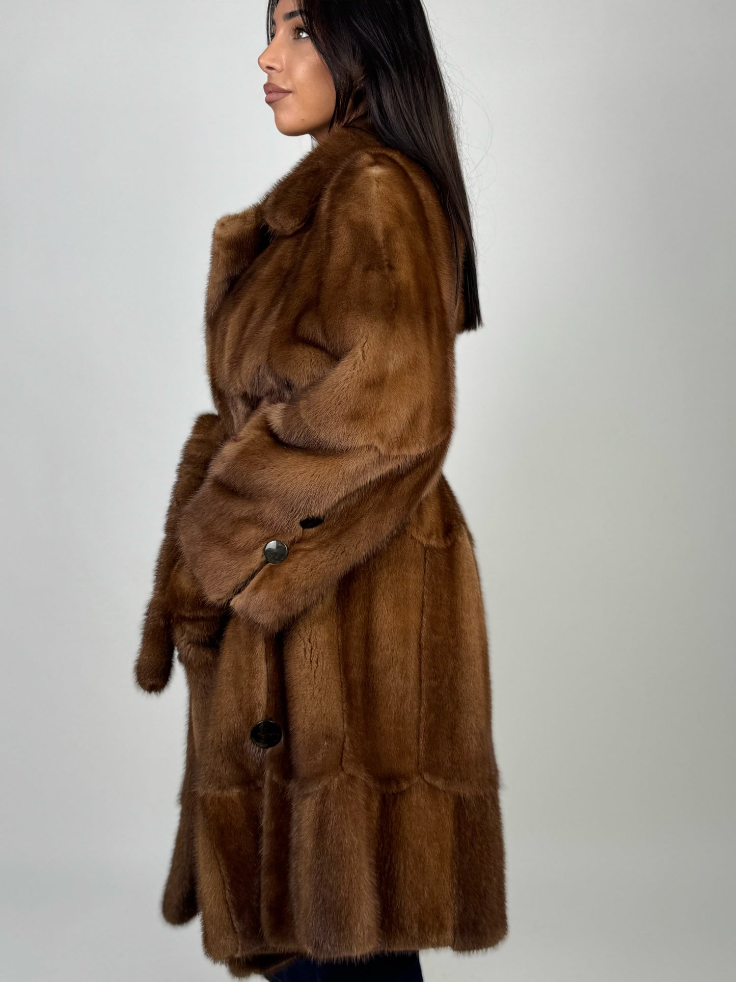 Cappotto in visone N658