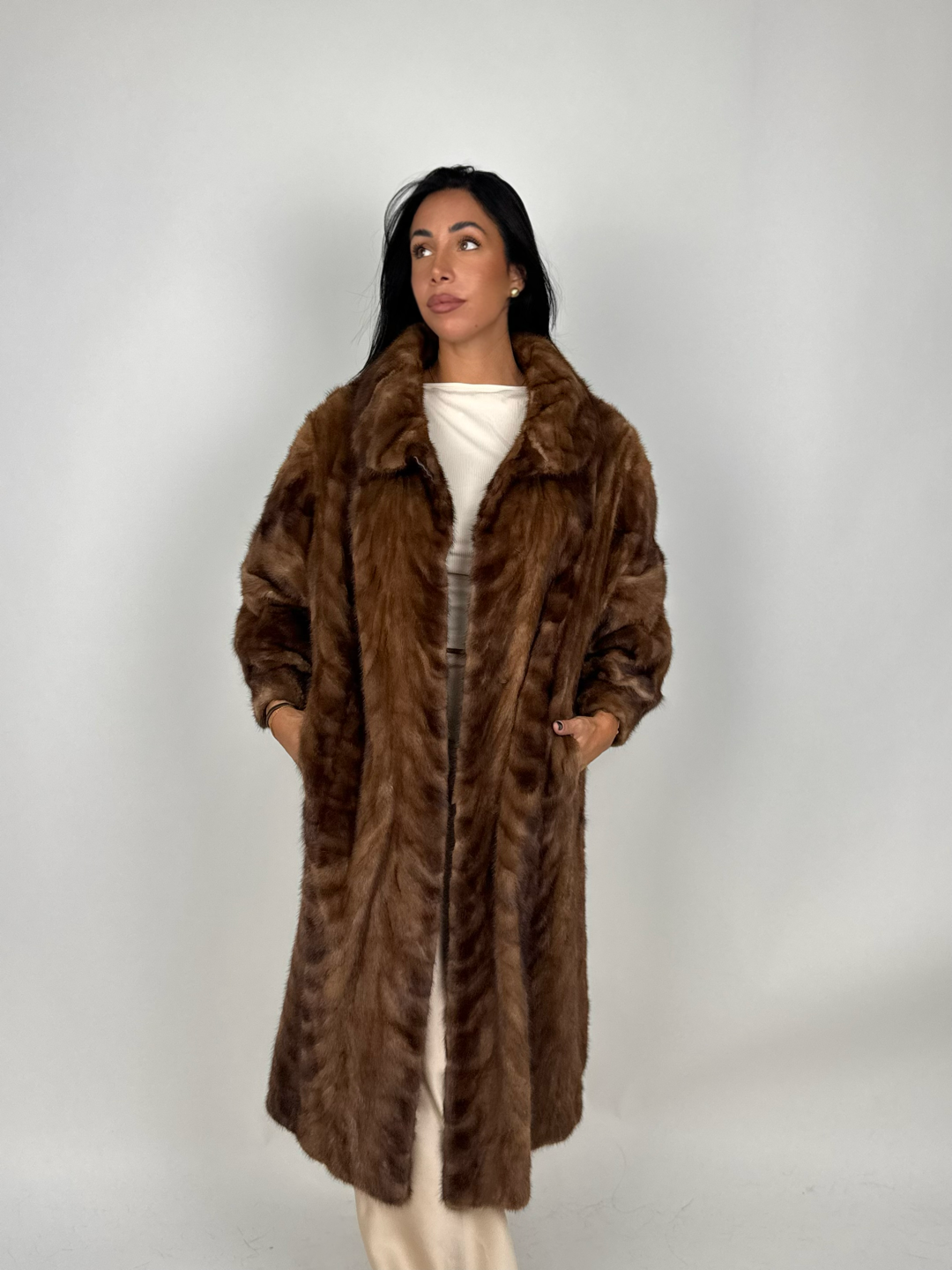 Cappotto in visone N714
