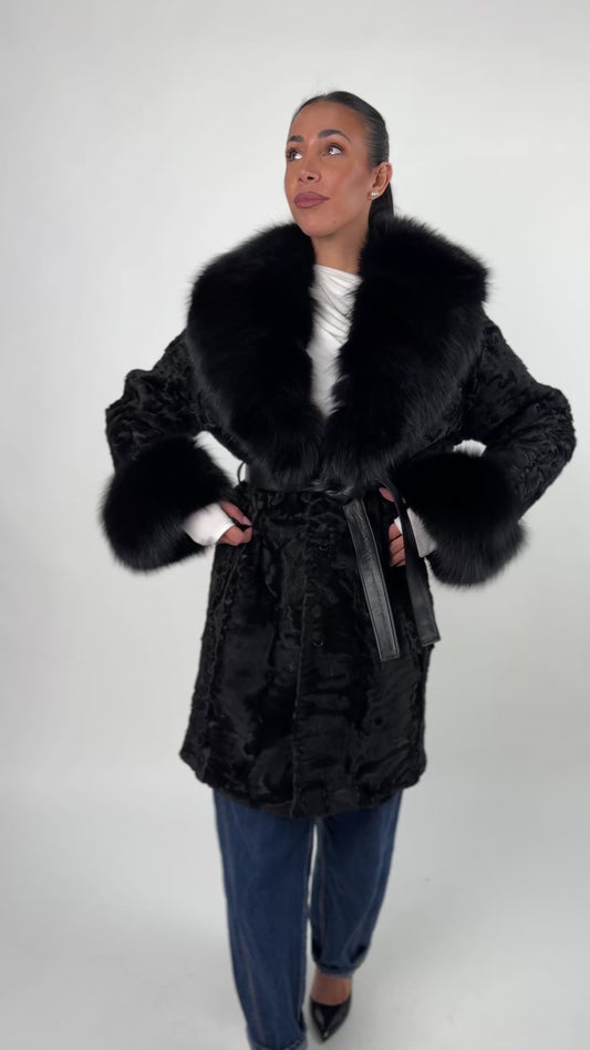 Cappotto in astrakan swakara e volpe N79