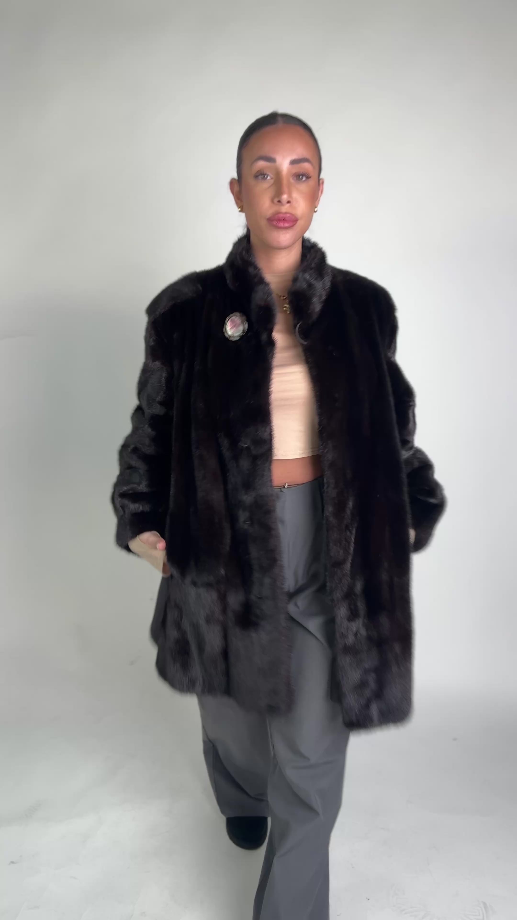 Cappotto in visone N428
