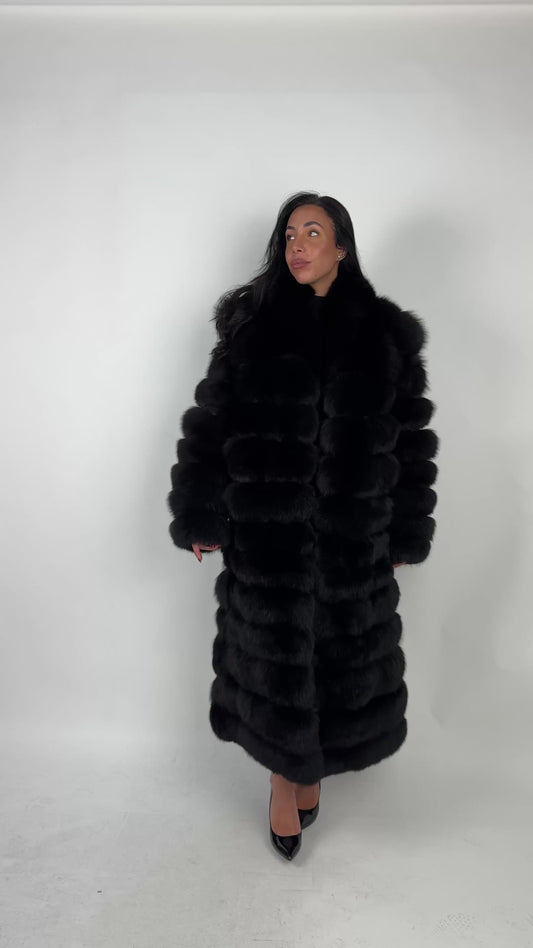 Cappotto in volpe total black N768
