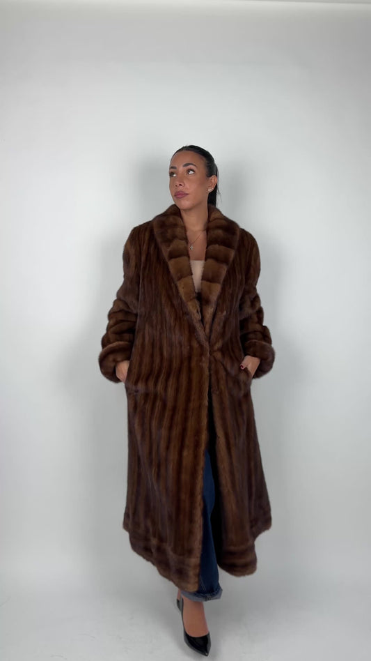 Cappotto in visone N731