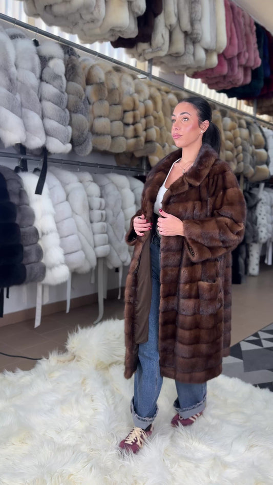 Cappotto in visone N742